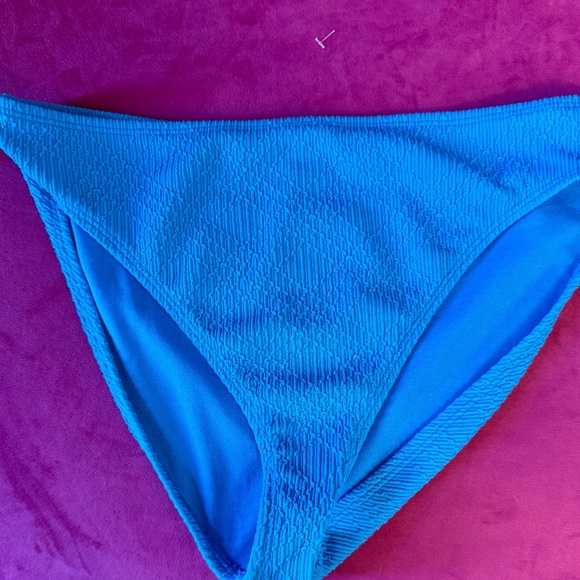 Shade & Shore Turquoise Bikini Bottoms - Size Medium - Picture 1 of 3